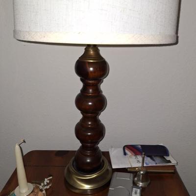 Woodbase lamp