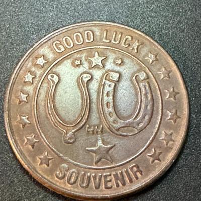 Good Luck Token - Riverview park & waterworld - Wisconsin Dells 1968-2011