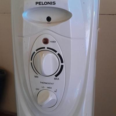 Pelonis Whole room Radiator Heater