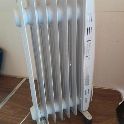 Pelonis Whole room Radiator Heater