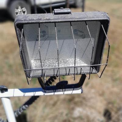 Double headed Tripod work light with storehorse folding sawhorse