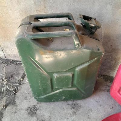 Gas can funnel and metal Jerry Can gas can (2 of 2)
