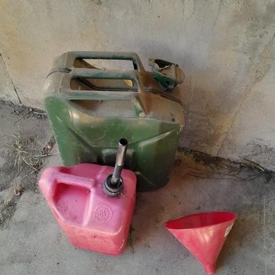 Gas can funnel and metal Jerry Can gas can (2 of 2)