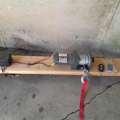 Badland Winches ATV Utility 2500 Winch with remote control