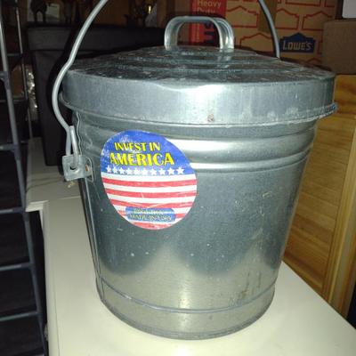 Galvanized Bucket with Lid (Tall)