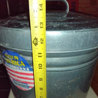 Galvanized Bucket with Lid (Tall)