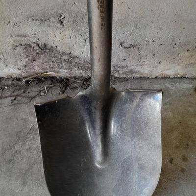 Fiberglass handled shovel - Small sledgehammer - and a crowbar