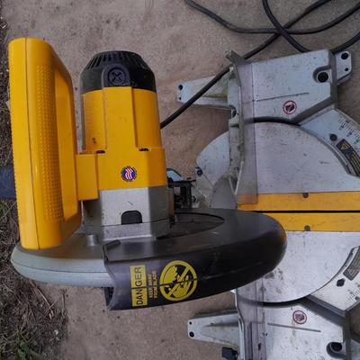 Nice Dewalt DW705 Compound Miter saw