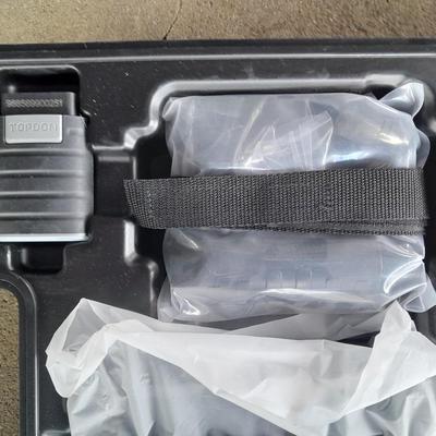 Brand new TOPDON Phoenix Plus Professional Diagnostic tool with molded case