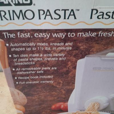 Waring Primo Pasta - Pasta & Dough maker with Pasta drying rack