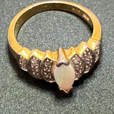 Ladies Ring