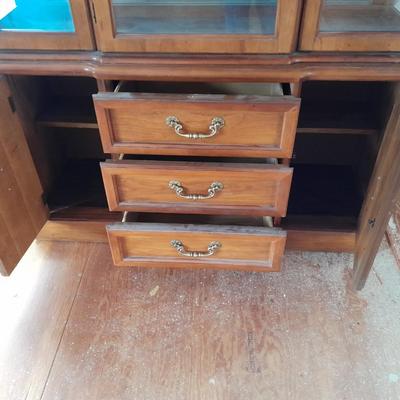 Nice small Bassett light up two-piece China hutch with glass shelves