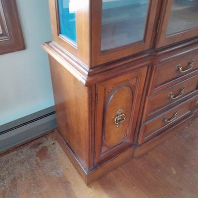 Nice small Bassett light up two-piece China hutch with glass shelves