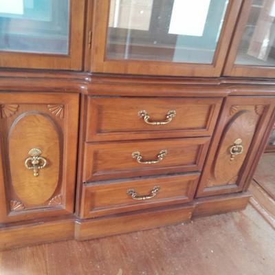 Nice small Bassett light up two-piece China hutch with glass shelves