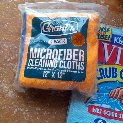 Home Depot bucket full of cleaning supplies - New Clorox wipes - Mr. Clean - rags and more