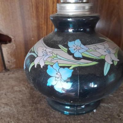 Vintage Kaadan LTD Black Floral Design Glass Oil Lamp 15.5"- Great for when the power goes out!