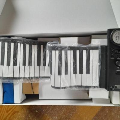 Soft Roll Piano Full keyboard with real Piano sound - Portable