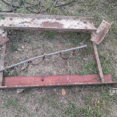 Steel farm-made drag bar