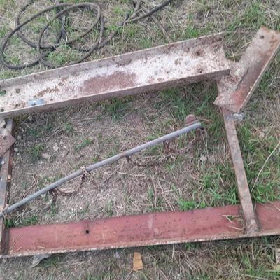 Steel farm-made drag bar