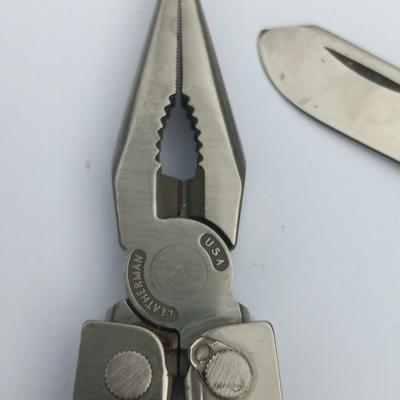 Case Pocket knife and Leatherman tool with sheath