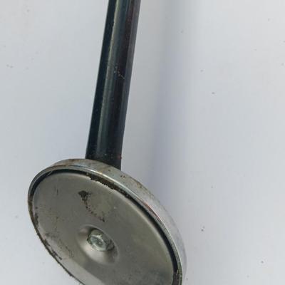 Variety of magnets - Handi hands - and telescoping handled power Mag Plus