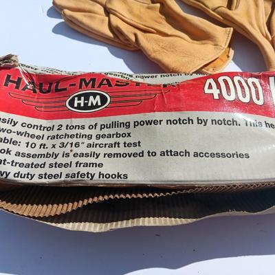 4000 # Cable Winch Puller with leather gloves New with damaged box -