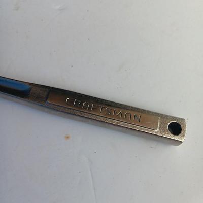 Craftsmen ratchet with Craftsman breaker bar