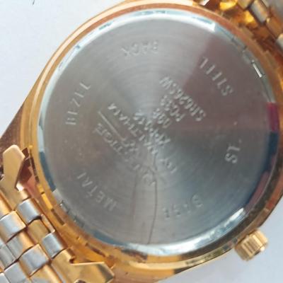Brand new Dante wallet and a nice Prestige By Waltham Quartz watch
