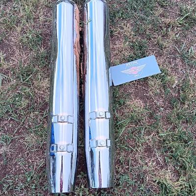 Brand new Harley Davidson exhaust - shipped from Harley Davidson inc.