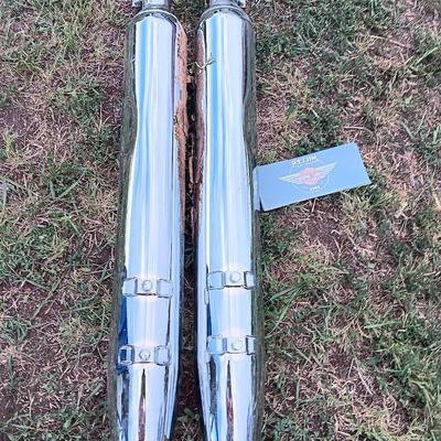 Brand new Harley Davidson exhaust - shipped from Harley Davidson inc.
