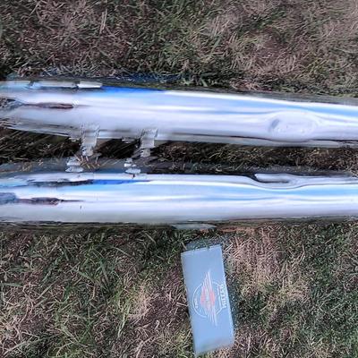 Brand new Harley Davidson exhaust - shipped from Harley Davidson inc.