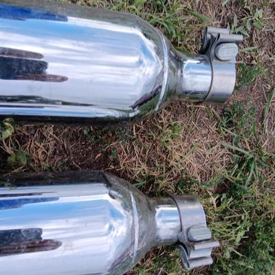 Brand new Harley Davidson exhaust - shipped from Harley Davidson inc.