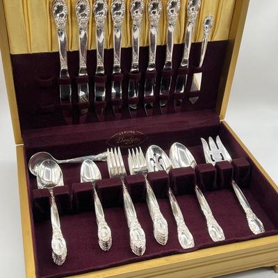 ONEIDA ~ Ballad-Country Lane ~ 1953-Silver Plate ~ 5 Pc Service For 8**