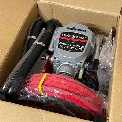 WAGNER ~ Twin Stroke 9135 ~ Piston Pump Paint Sprayer ~ NIB