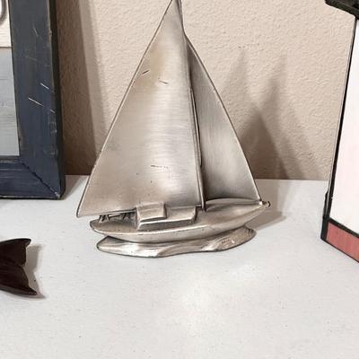 7 Piece Assorted Nautical Themed Home Decor
