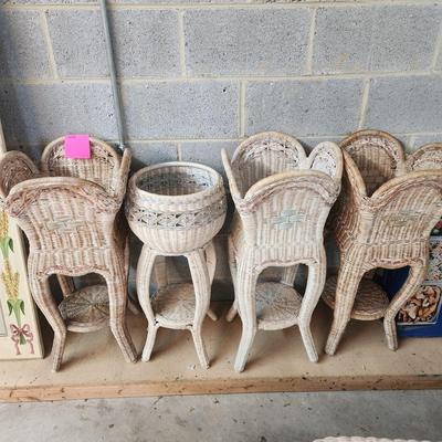 Lot of Wicker Planter Plant Stands Side Tables