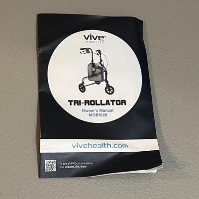 VIVE ~ Tri-Rollator ~ New