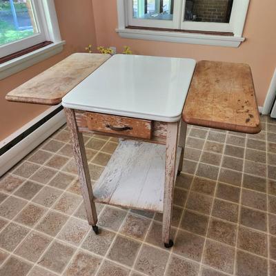 Vintage Country Kitchen Porcelain Enamel Dropleaf Table 20" x24" x32"h