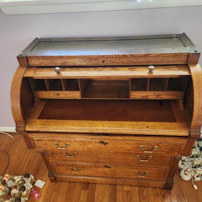 Vintage Solid Wood Oak Cylinder Secretary Pull out Writing top