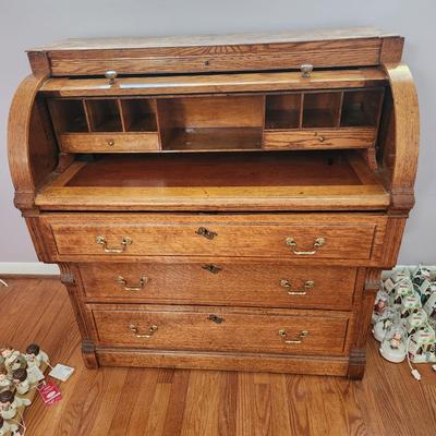 Vintage Solid Wood Oak Cylinder Secretary Pull out Writing top