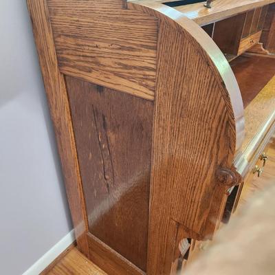 Vintage Solid Wood Oak Cylinder Secretary Pull out Writing top