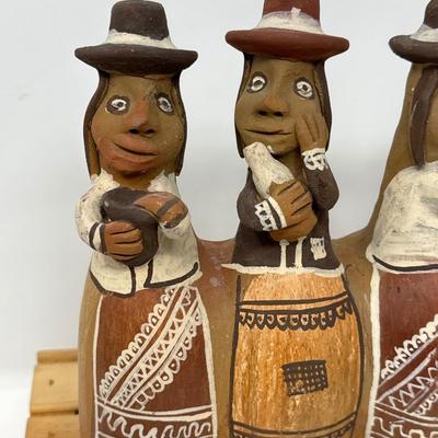 Raquel Handmade Peru Terracotta Gossippers