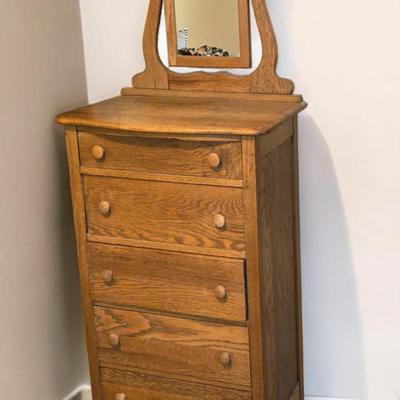 Very Nice Bureau