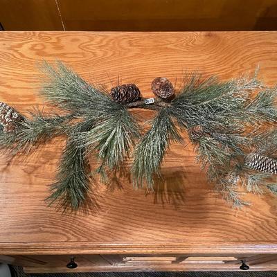 Pine wall decor
