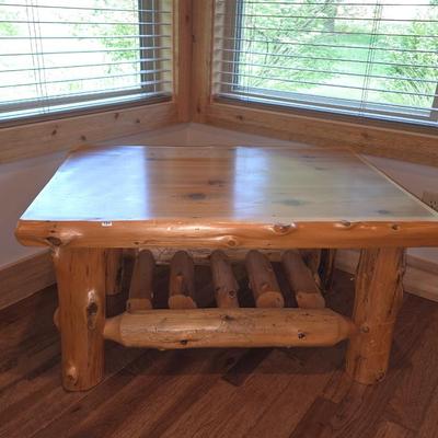 Pine wood Corner Table