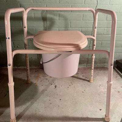 Portable potty