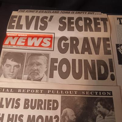 ELVIS NEWSPAPER AND MAGAZINE ARTICLES