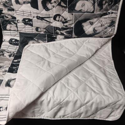 ELVIS QUILTED THROW BLANKET