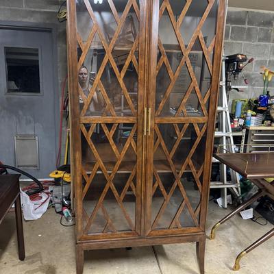Hickory Lattice Wood Display Case