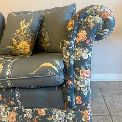 Vintage Floral Sofa (See Description)